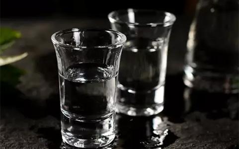 中國白酒是否需要醒酒？